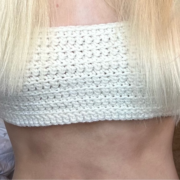 Crochet crop top - Picture 2 of 3